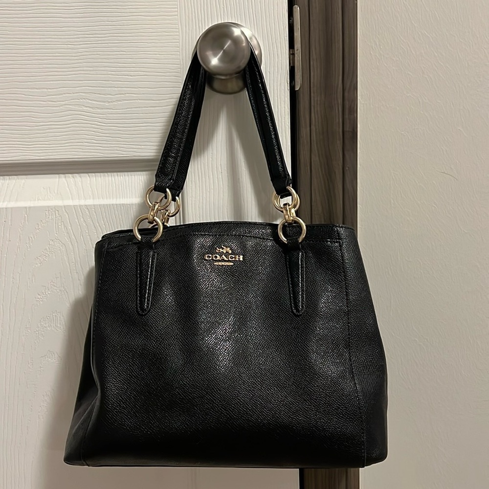 Authentic Coach shoulder bag black leather